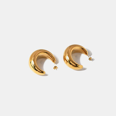 Oh So Chic Moon Crescent Earrings