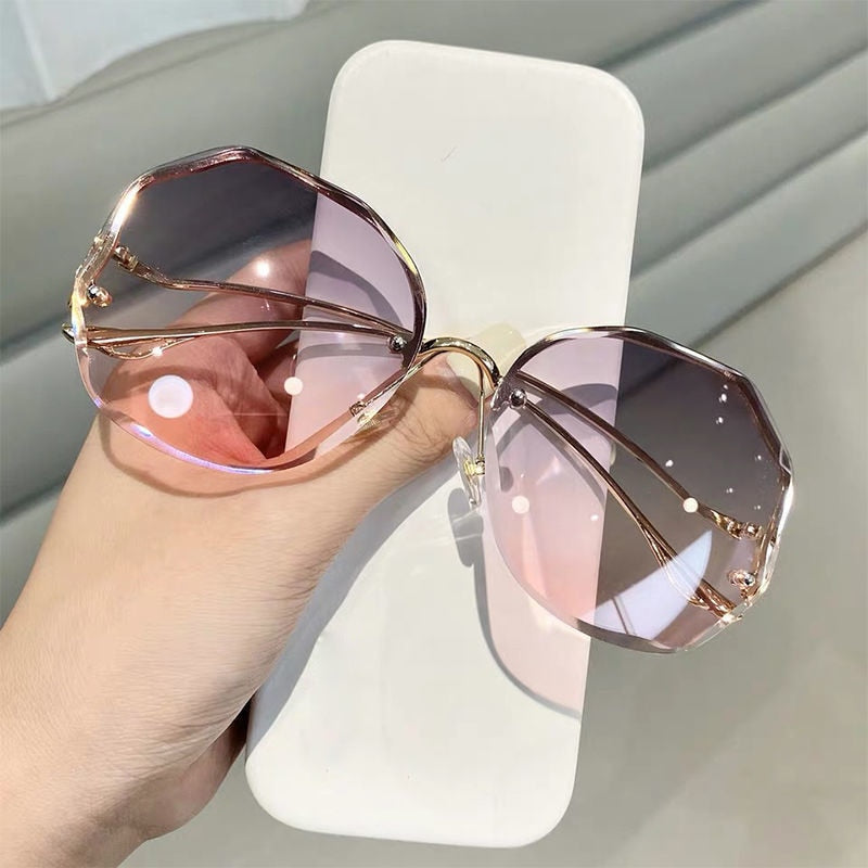 Straight Hollywood Hills Gradient Sunglasses