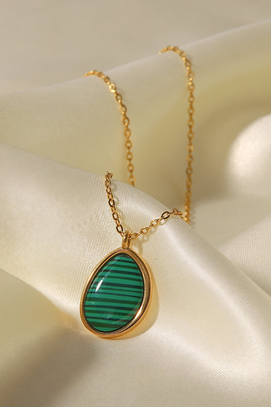 Teardrop Pendant Necklace